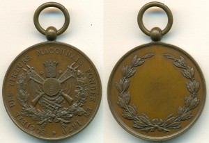Mâcon 1890-1902 avec bélière bronze (coll. Oleg)