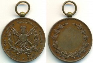 Mâcon 1980-1902 avec bélière lt (coll. Oleg)