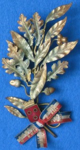 Broche Mâcon 1903 (Coll. Bernard Simon)